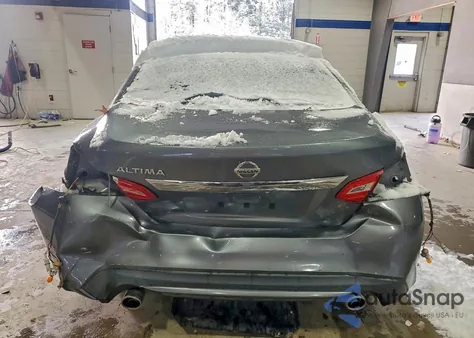 2016 Nissan Altima 2.5 из США, поврежденный, VIN 1N4AL3AP6GN389237